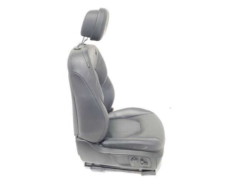 2018 Maserati Levante OEM Front Right Seat