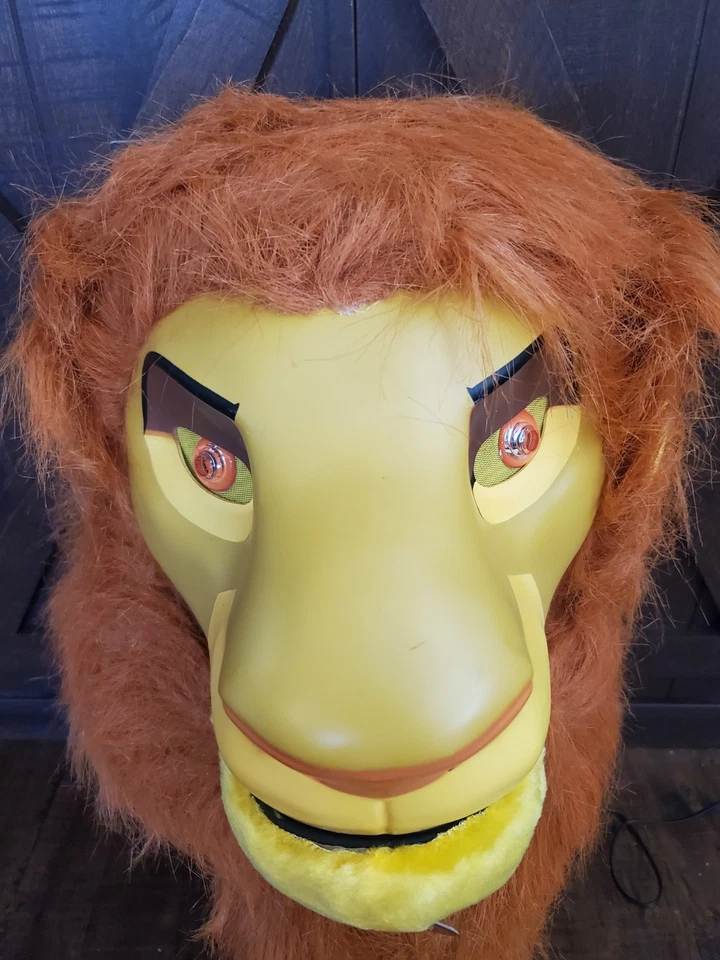 Disney Simba Mask  Lion King  Mouth Mover Costume Accessory New Adult Can't Wait - Image 2 of 4