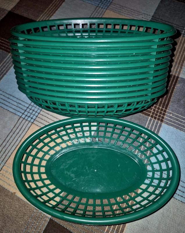 12 MULTIUSE GREEN PLASTIC BASKET 10" RESTAURANT BREAD SANDWICHES PICNIC CRAFT