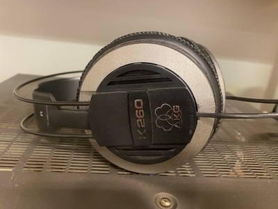 AKG K260 Professional Kopfhörer DJ- und Studioqualität