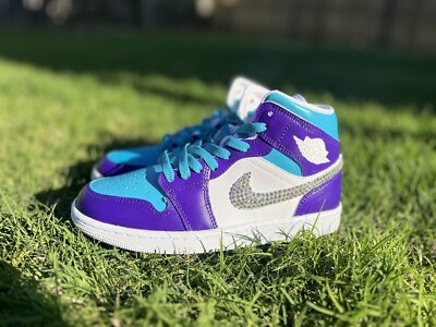 nike air jordan 1 mid bling