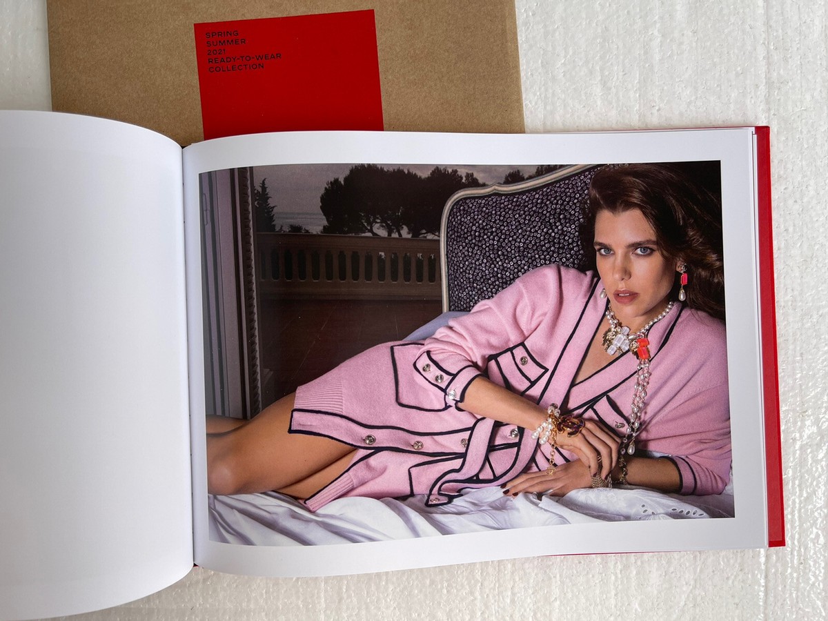 その他 CHANEL PERFECT BOOK 2003 SPRING.SUMMER Chanel Perfect