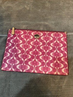 Coach F67516 Peyton Dream C Bordeaux Tech iPad Tablet Pouch Case Clutch Coquette