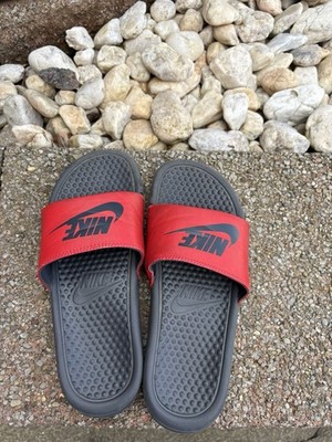 Nike Benassi JDI Slides Youth Size 6 Red And Black