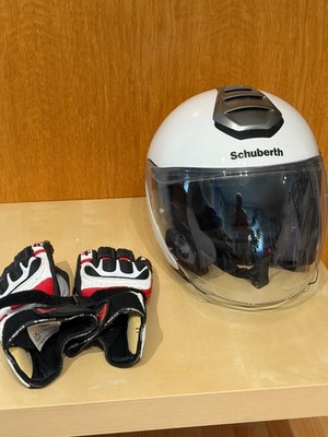 Motoradhelm Schuberth M1, GTX Stiefel Roadstar Daytona, Handschuhe Held