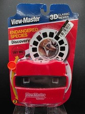 View-Master Classic 3D Viewer Endangered Species Set Includes 2 Reels