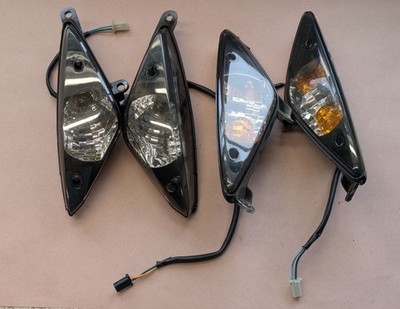 alle 4 Blinker:  hinten & vorne,  rechts & links,  weiß, DAELIM Otello 125 Fi