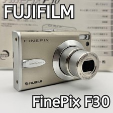FUJIFILM FinePix F30 Compact digital camera with NP-95