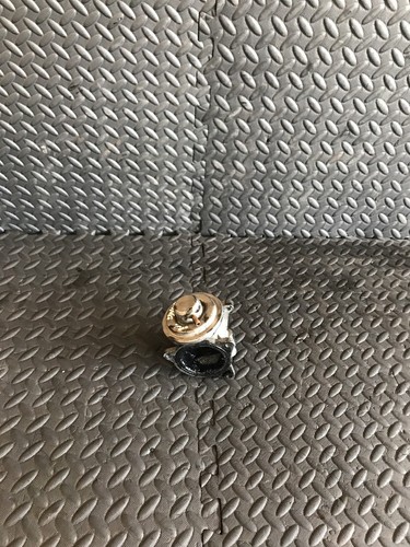 Chrysler Sebring 2.0 Crd 2006–2011 Jahr EGR-Ventil 038131501An / 038129037D