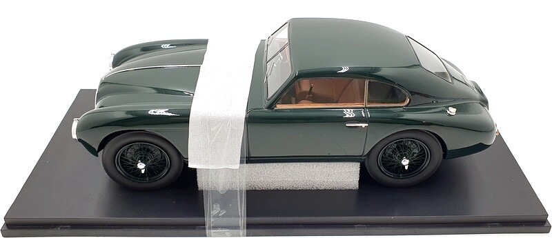 Aston Martin DB MKII LML Dunkelgrün 1949 in 1/18 von Matrix MXL0108-012