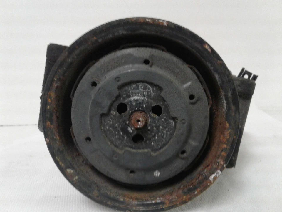 Compresor de aire acondicionado usado se adapta a: BMW 328i 2007 conv grado A Foto 3 de 4