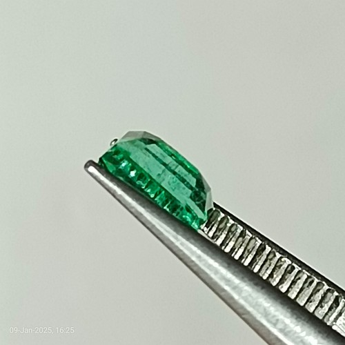 1.45CT 2 pcs Natural Emerald Loose Gemstone for Ring & Pendant Jewelry Making - Picture 10 of 19