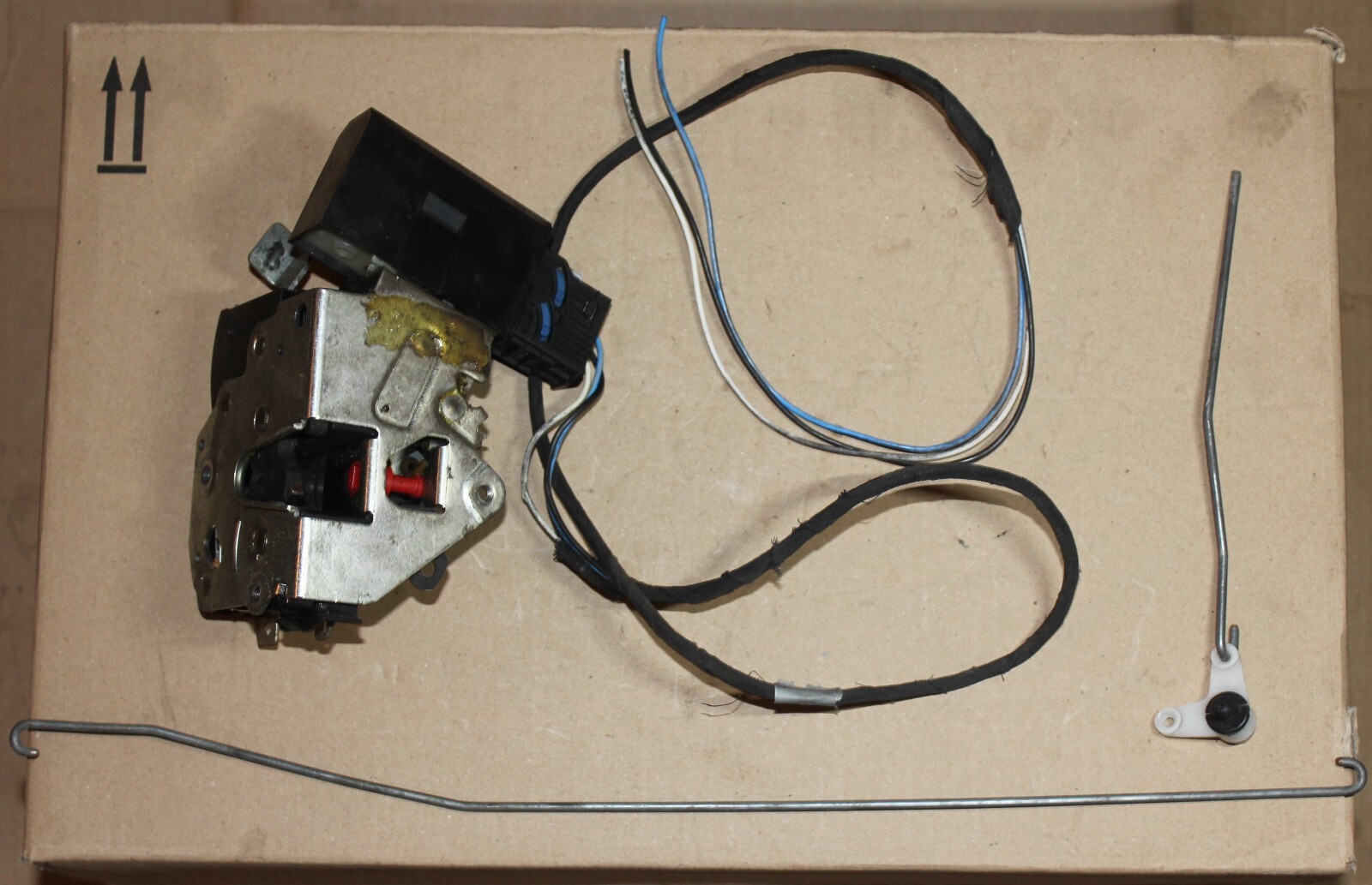 GENUINE BMW E34 M5 540 525 REAR LEFT DOOR LOCK WITH ACTUATOR COMPLETE SET OEM eBay