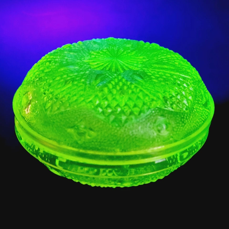 Коллекционная шкатулка для ювелирных изделий из желтого стекла вазелин урановое стекло ар-деко - Изображение 2 из 4