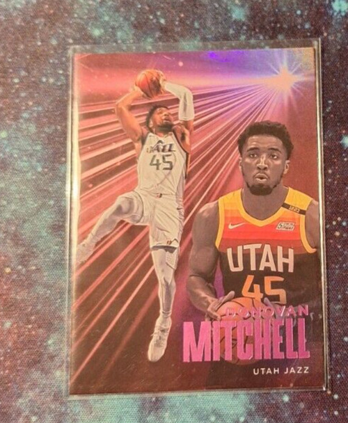 Donovan Mitchell 2020-21 Panini Chronicles Essentials Pink #235
