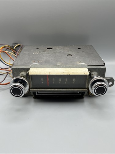 1967 67 Ford Full Size AM 8-Track Car Radio T7SMF Motorola Radio Works NEEDS TLC
