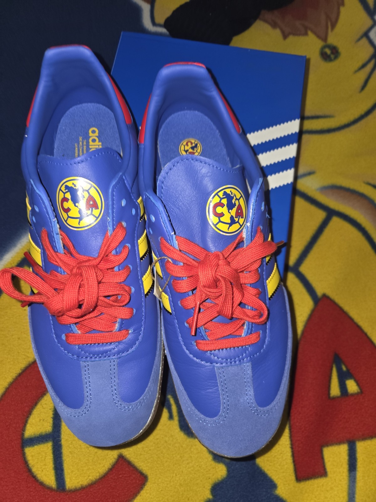 Club America Adidas Samba Indoor Soccer Shoes  Size 10 thumbnail 3