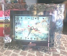 VINTAGE MIRRORED CLOCK 6X5" RECTANGLE BATTERY HOME STREAM PICTURE GLASS PLASTIC