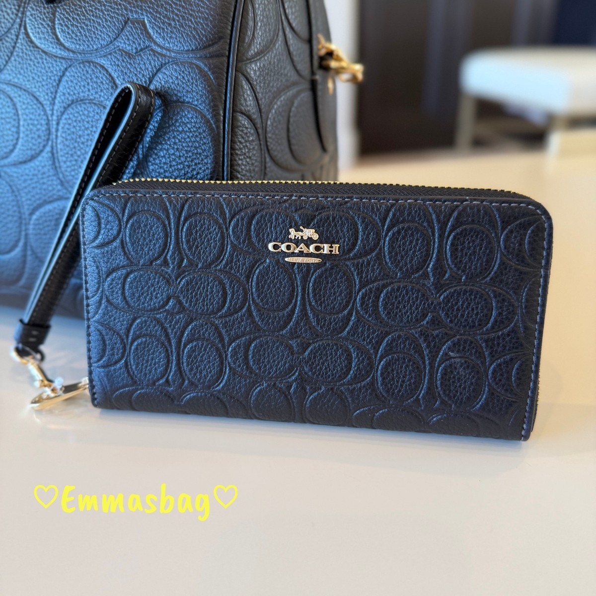 Coach CEW21 Long Zip Around Wallet In Signature Leather Gold/Black