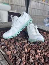 On Cloud 5 Women's Athletic Walking Shoes Light Green/White