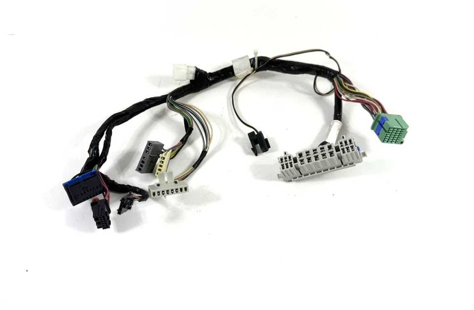 2008-2009 GMC Sierra Steering Column Ignition Wiring Harness # 26132230 OEM - Image 2 of 4