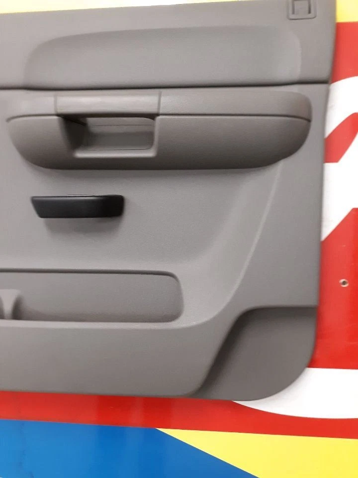 07-10 SIERRA 3500 RIGHT PASSENGER FRONT MANUAL DOOR TRIM PANEL Foto 3 de 4