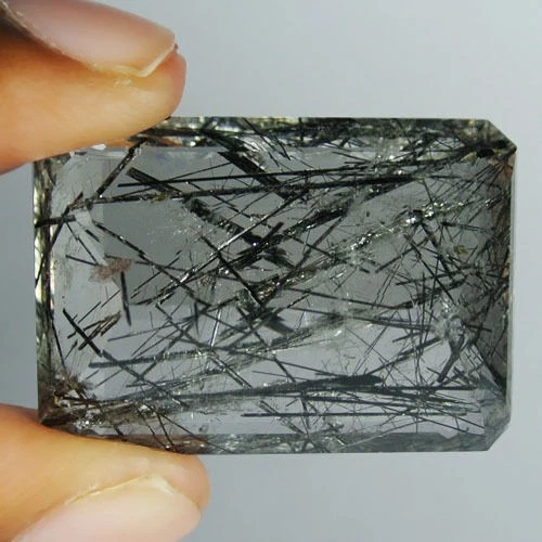 75.86 c HUGE SIZE ULTRA RARE BLACK HAIR RUTILE QUARTZ OCTAGON See Vdo 2883 - Image 2 of 4