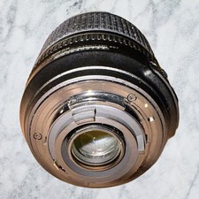Nikon AF-S DX NIKKOR 18-105mm f/3.5-5.6G ED VR Lens AS IS SCRATCHED GLASS READ