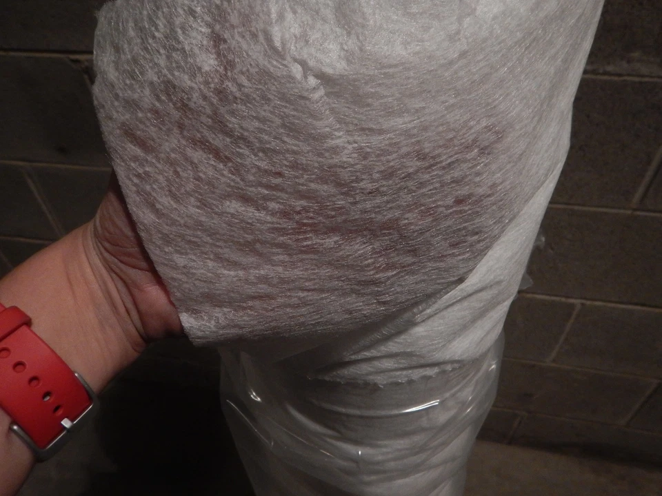 Manta térmica de tela congelada DeWitt Ultimate 6'x250' 2,5 oz Foto 4 de 4