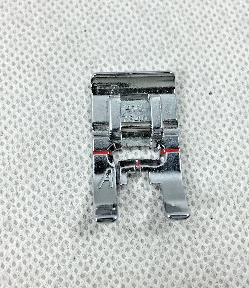 Pie en zigzag 7 mm - “A” 412-7640-01 para máquinas de coser Viking Husqvarna se adapta a 1-7 Foto 4 de 4