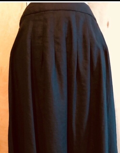 Women's Sag Harbor Skirt Black Size 8P Linen Rayon Vintage Retro 90s
