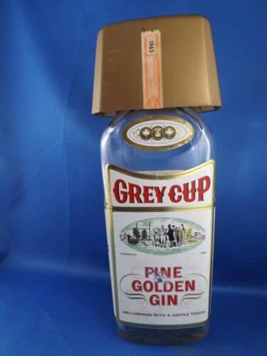 1909 GREY CUP FINE GOLDEN GIN CFL FOOTBALL 1965 GLASS BOTTLE CARRINGTON DISTILL - Picture 1 of 1