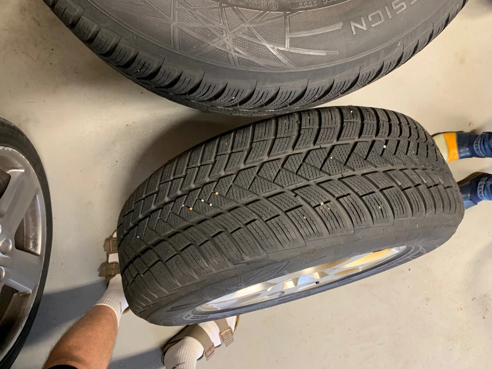 Winterreifen Audi Q5 235/65/R17 Kompletträder - Bild 4 von 4