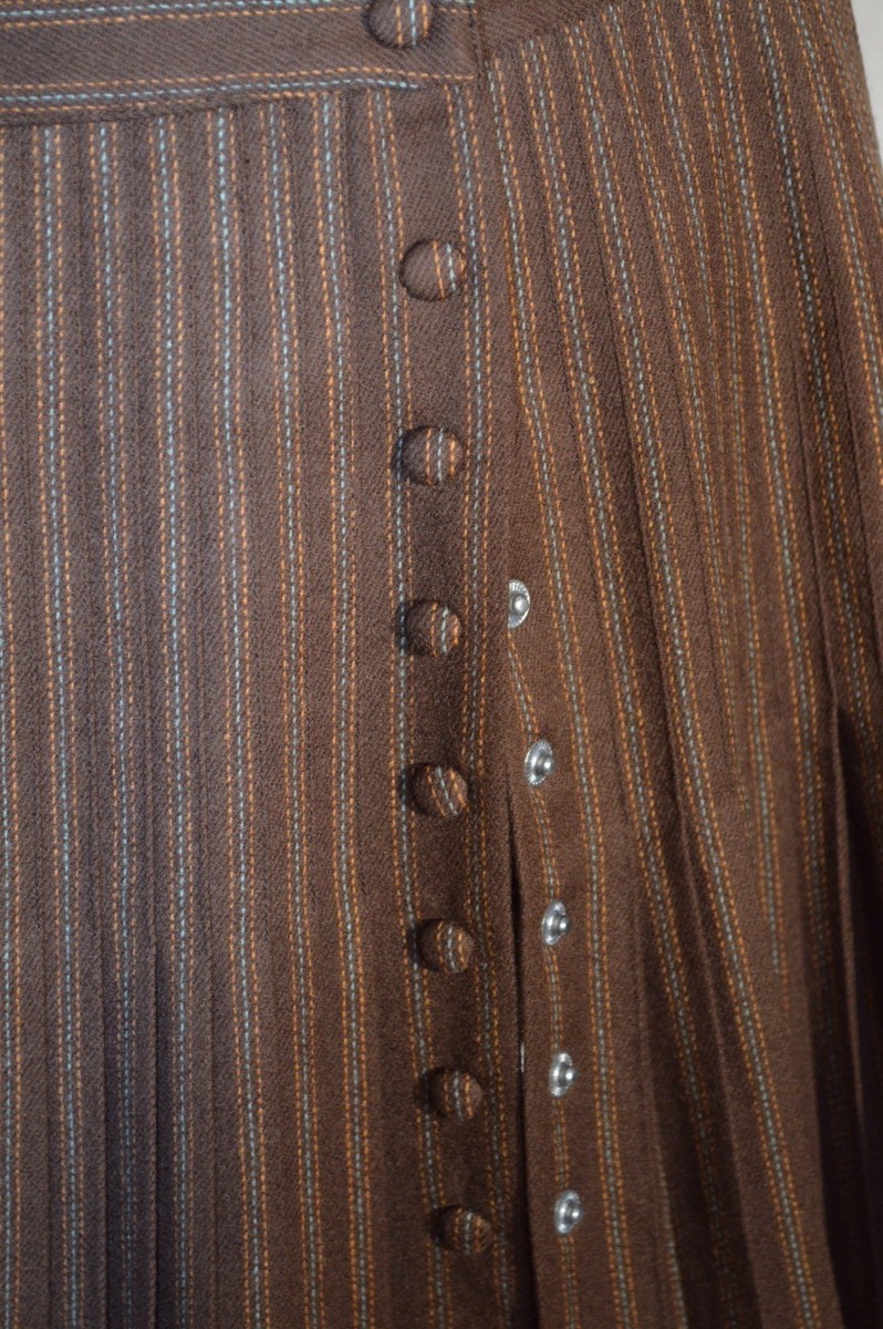 Pleated Wool Skirt • Brown • Size 4 | eBay
