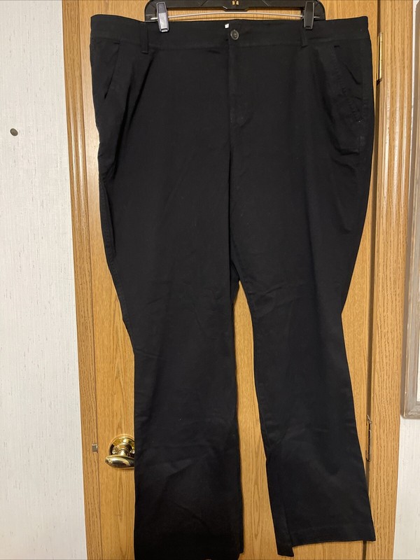 Women’s Old Navy Black Bootcut Pants (Size 20)