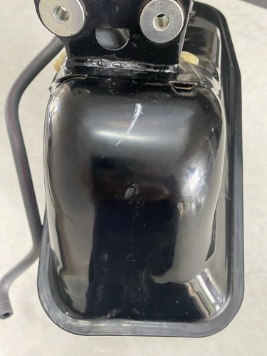 2011 Honda ST1300 Pan European Lower Fuel Tank - Bild 5 von 9