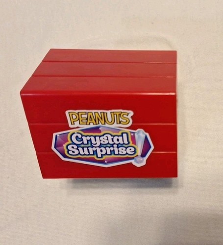 Modellino Peanuts Crystal Surprise serie 1 Lucy 2" - Foto 12 di 13