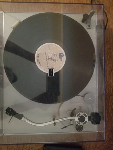 Technics Model SL-B2 Belt Drive Frequency Generator Turntable