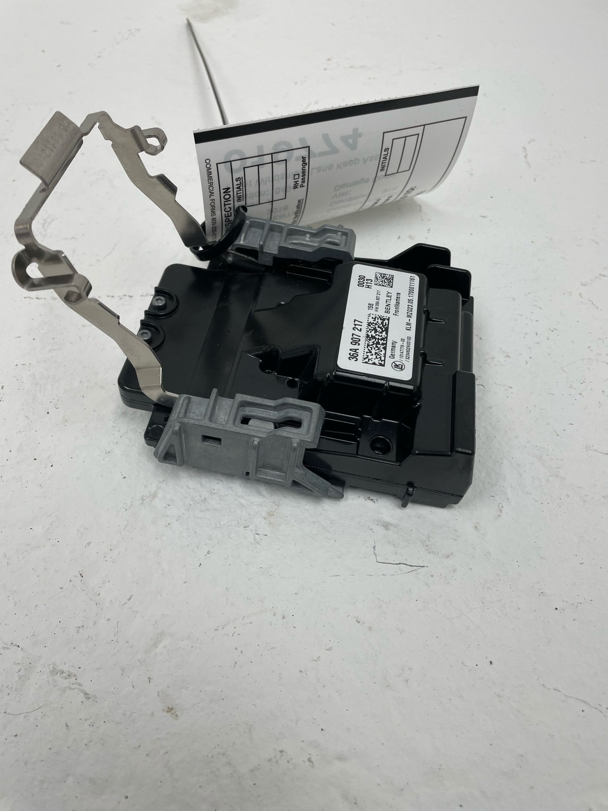 2015-2020 BENTLEY BENTAYGA Front WIndshield Lane Keep Assist Departure Camera