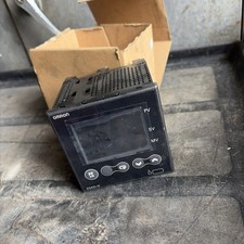 New In Box OMRON E5AN-HAA2HBM-500 Digital Controller