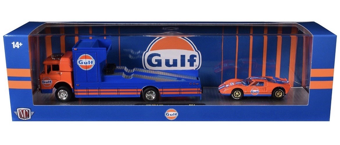 M2 Machines 1970 Ford F950 Ramp Truck & 1966 Ford Gt Mk2 Gulf Haulers