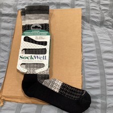 Sockwell Women's Wide Calf Fit Moderate Graduated Compression Sock M/L 8-11