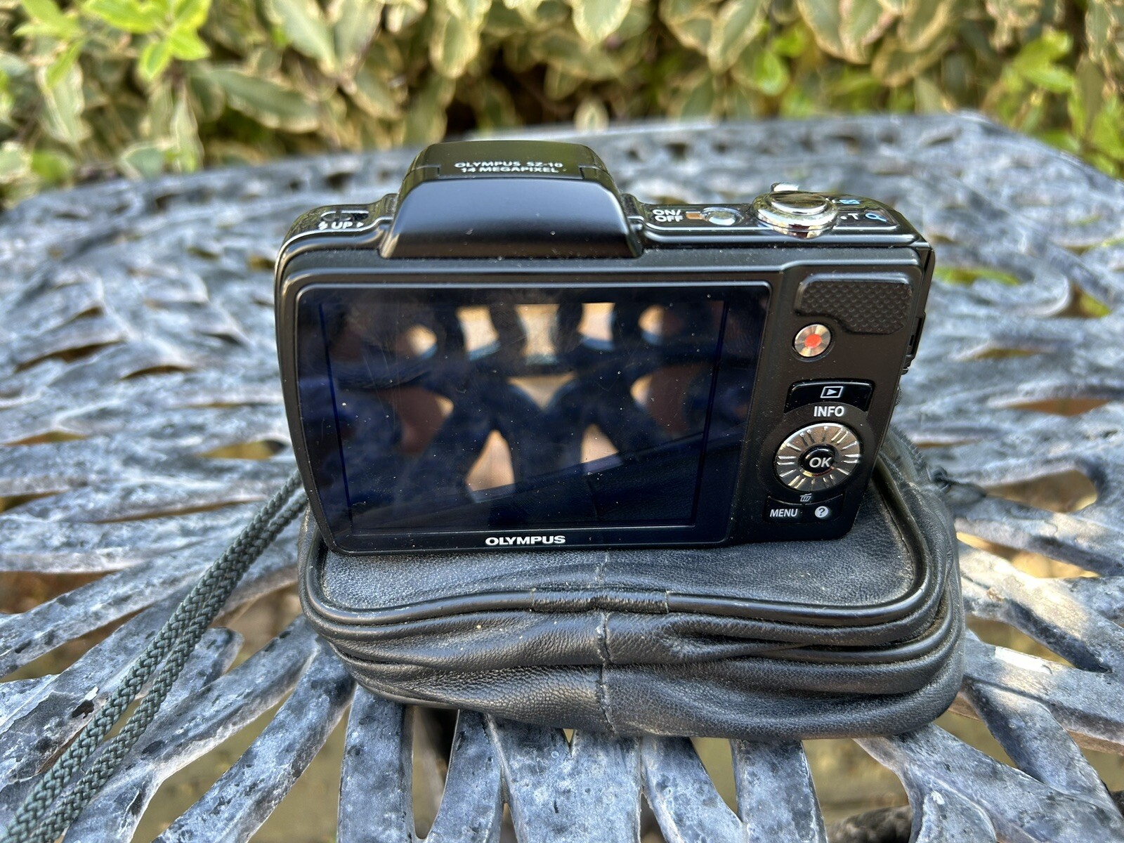 Picture 3 of 5