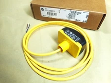 Allen Bradley 800Z-GP2064 palm button (NIB)