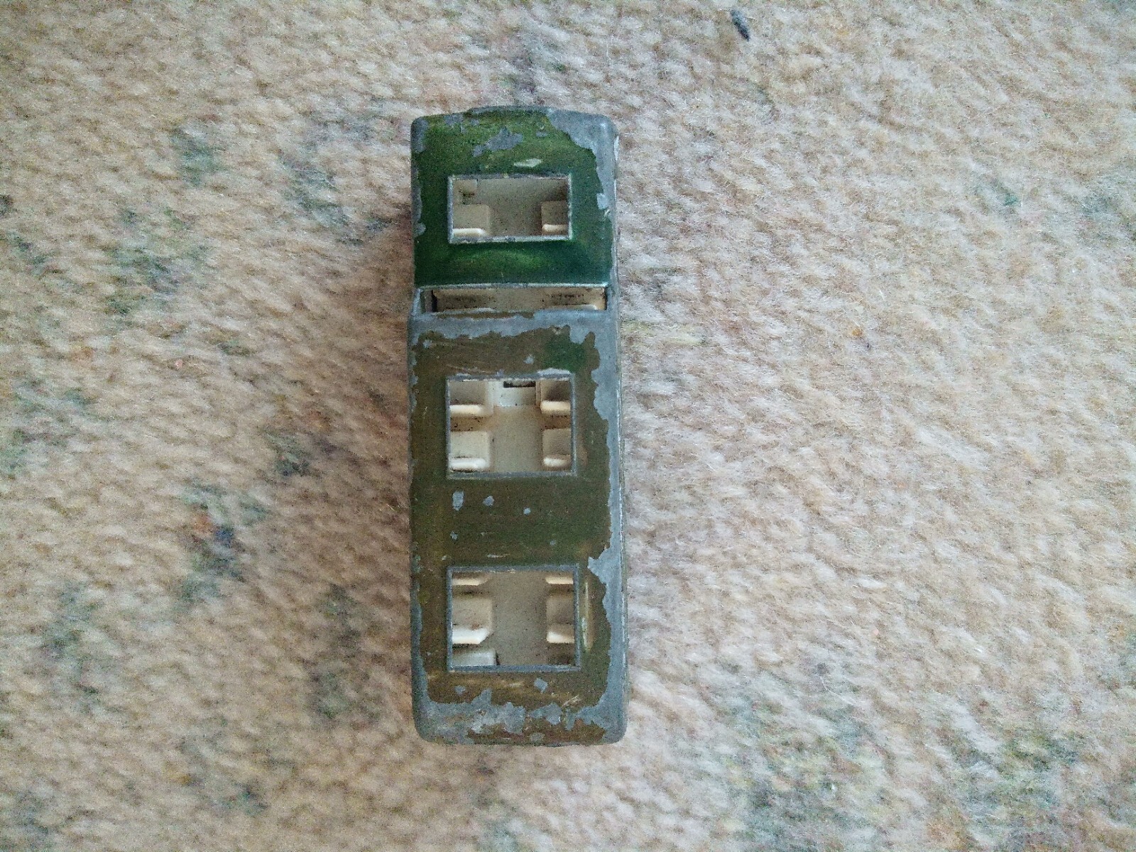 Picture 2 of 2