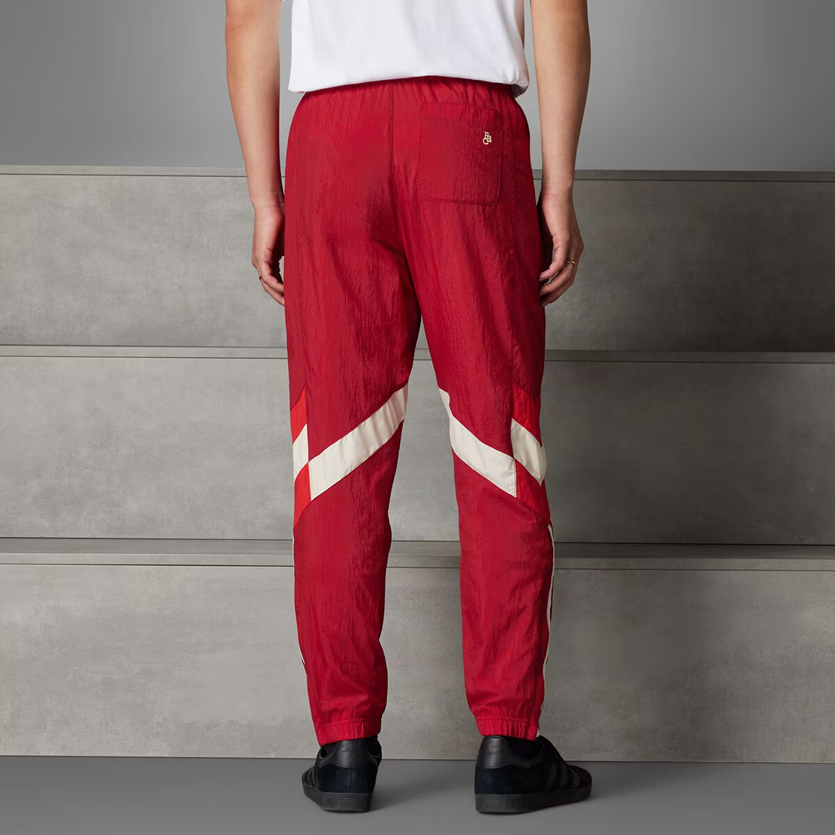 Adidas FC BAYERN MUNICH ORIGINALS TRACK PANTS IS6512 RED ASIAN FIT