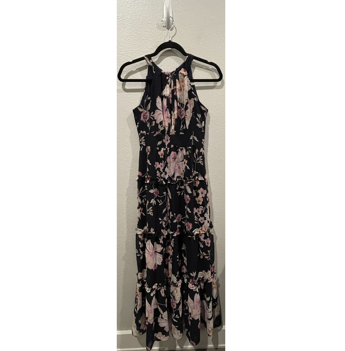 eliza j floral print halter dress navy Eliza J Women's Floral Halter Neck Maxi Dress - White