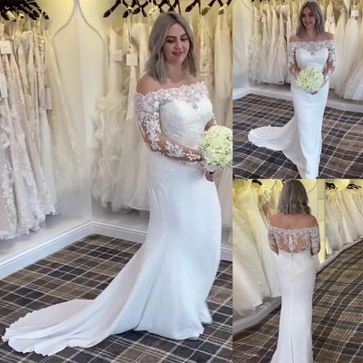 White Lace Applique Bridal Dress 