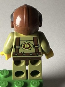 Lego Hero 5887 5888 5886 Helicopter Pilot Dino Minifigure
