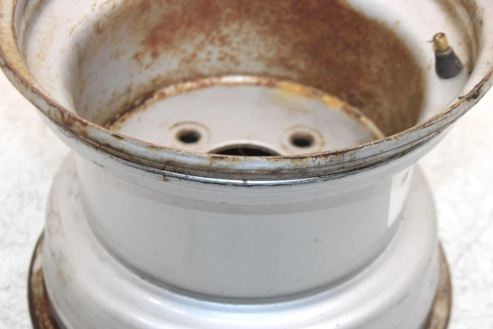 Llanta trasera Polaris Xplorer 300 1998 OEM 10x8,5 1520183-117 1520183-486 AP180 Foto 3 de 4